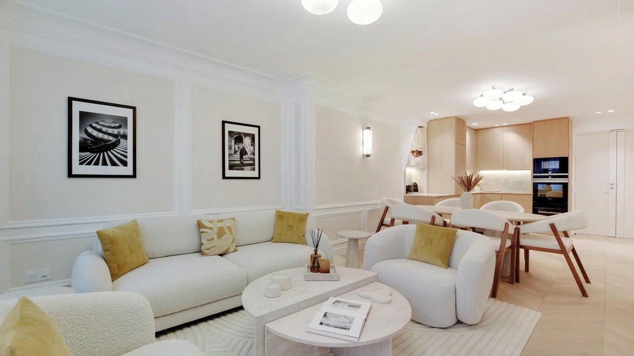 Photo of Livingroom in Quartier du Faubourg-Montmartre