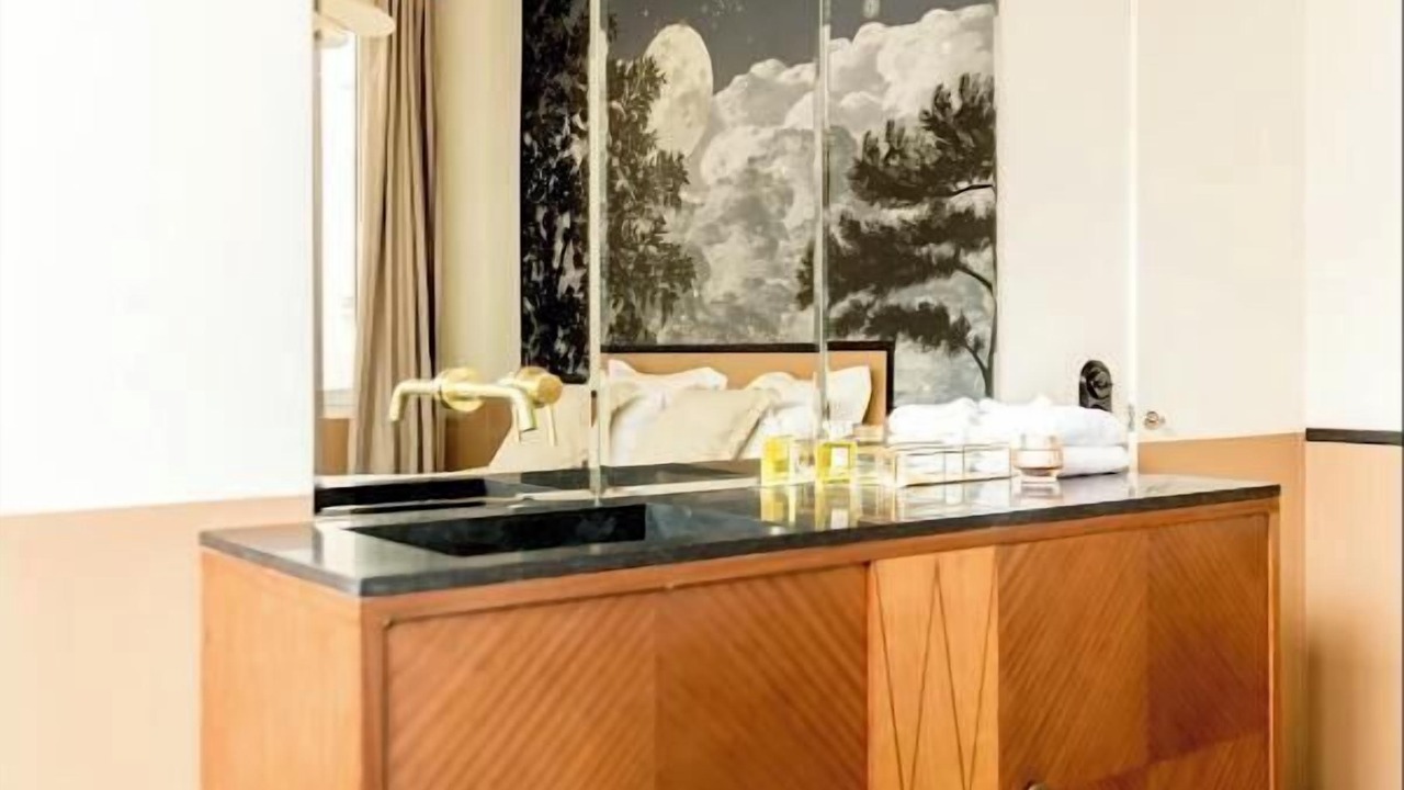 Photo of Bathroom in Vivienne