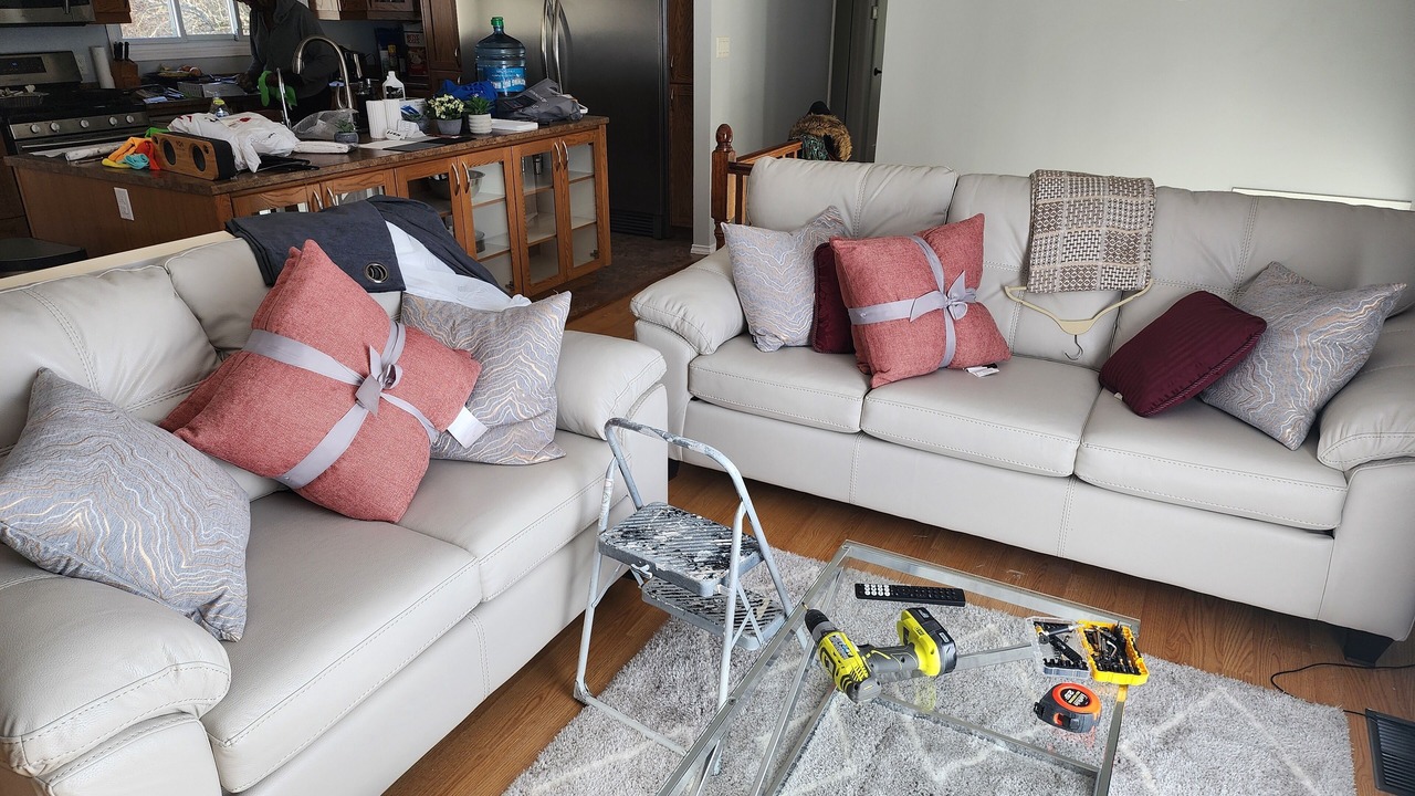 Photo of Livingroom in Quinte West