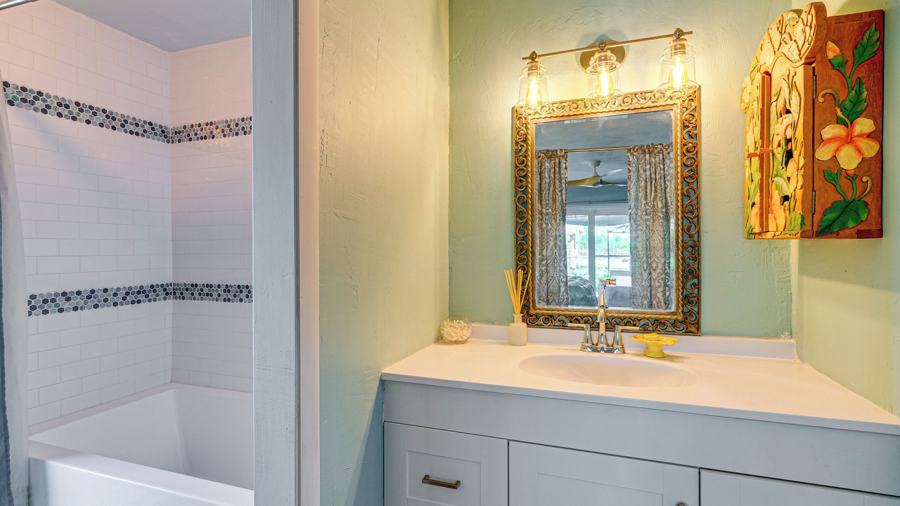 Photo of Bathroom in Bokeelia