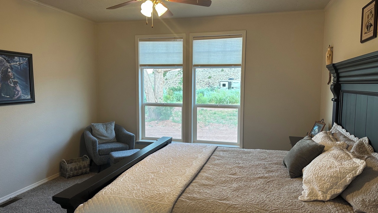 Photo of Bedroom in Torrey