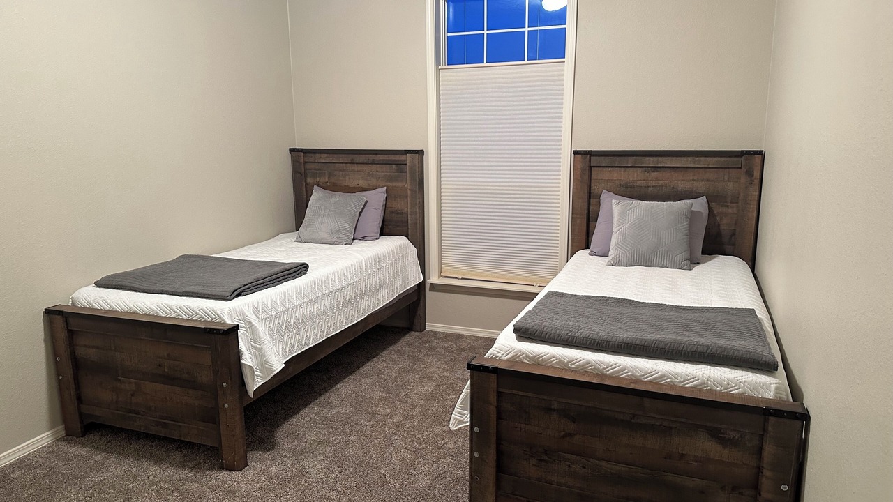 Photo of Bedroom in Torrey
