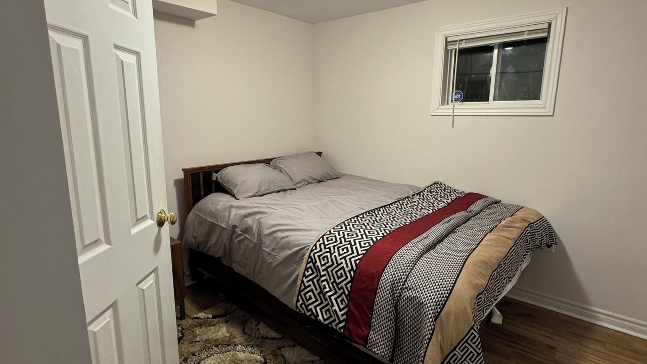 Photo of Bedroom in Richmond Hill