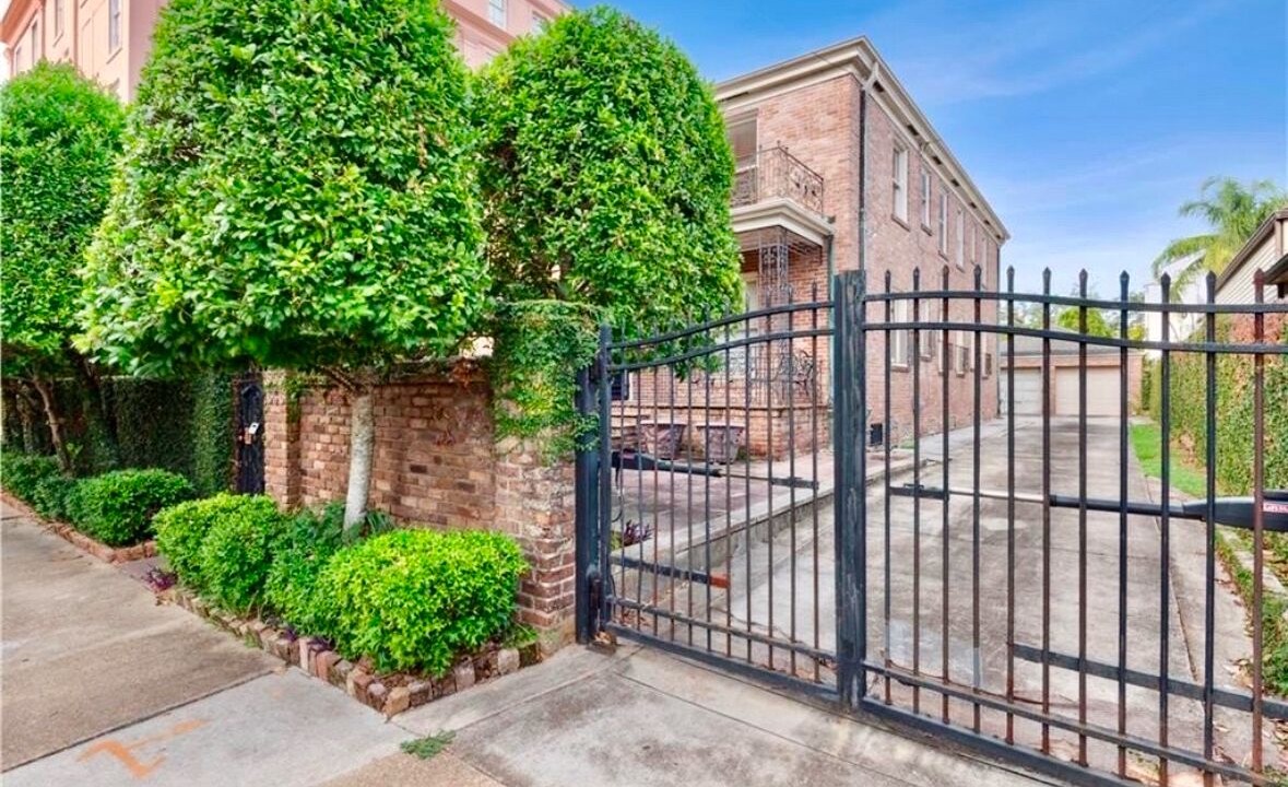 Photo of Outdoor in Garden District