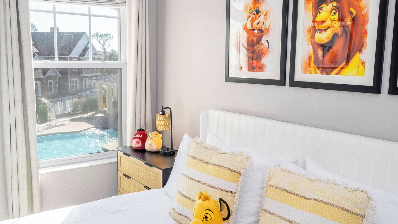 Photo of Bedroom in Crestwynd Bay