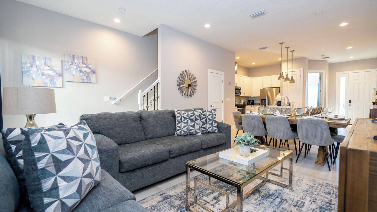 Photo of Livingroom in Crestwynd Bay