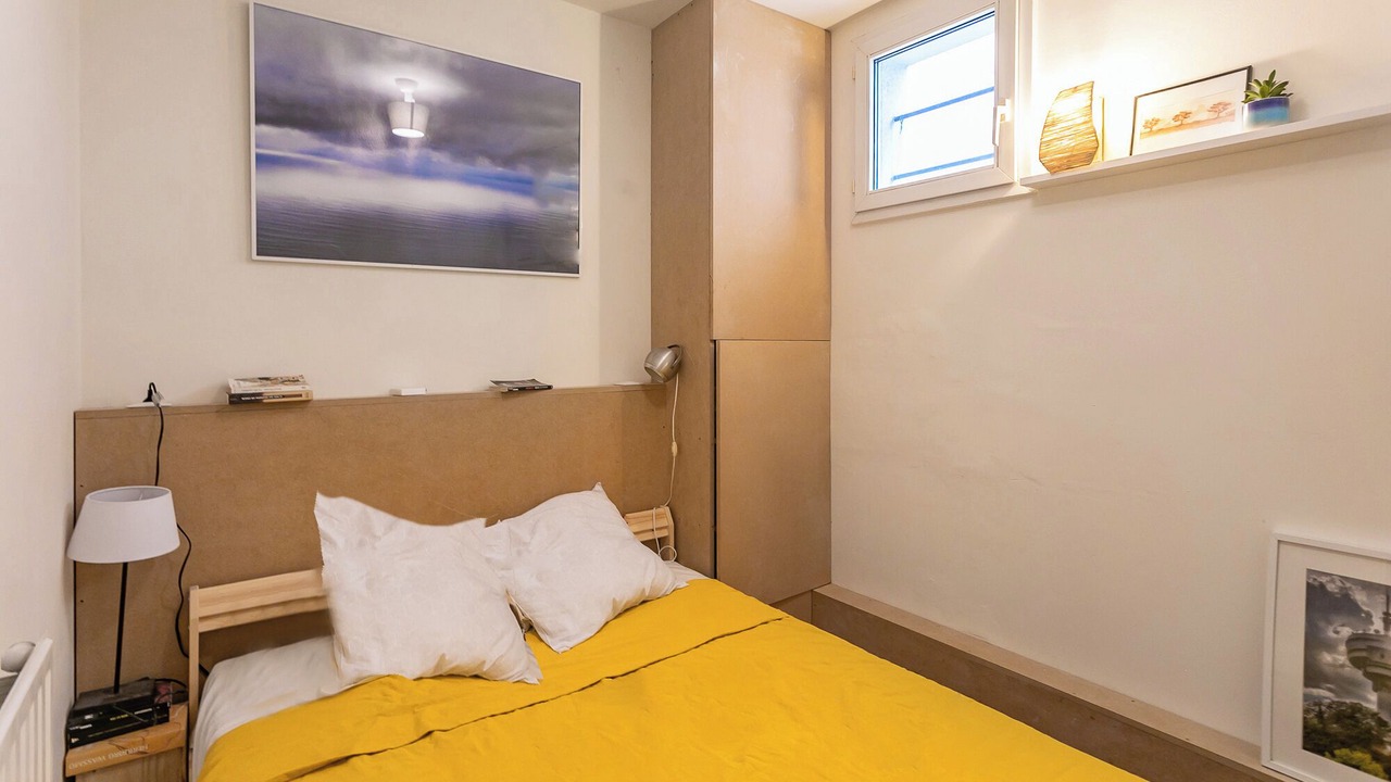 Photo of Bedroom in Romainville