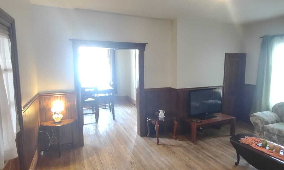 Photo of Livingroom in Midland