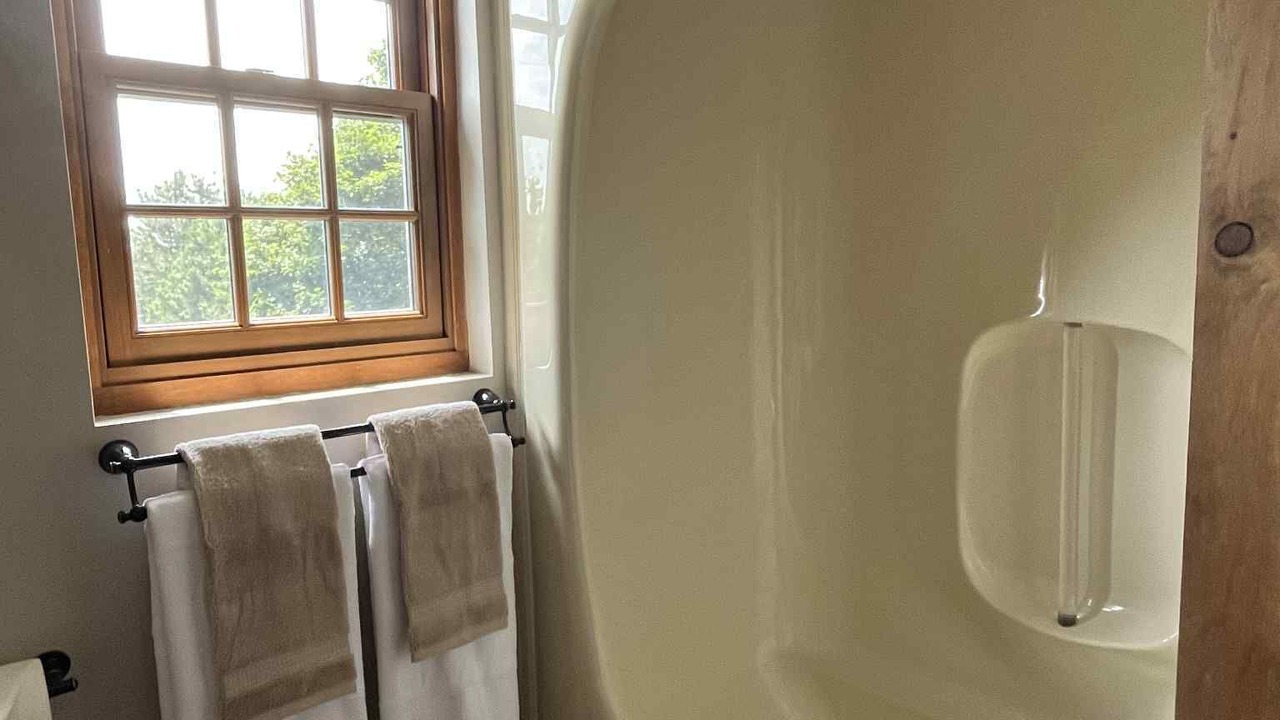 Photo of Bathroom in Guelph/Eramosa