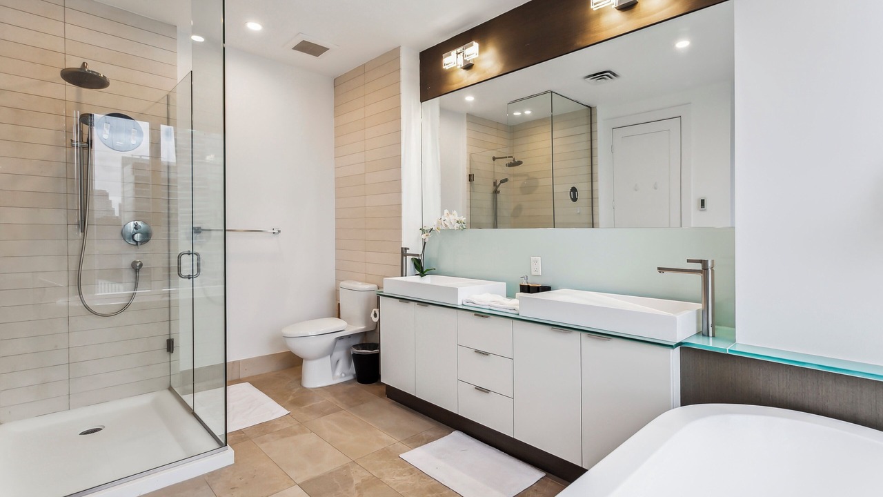Photo of Bathroom in CityPlace