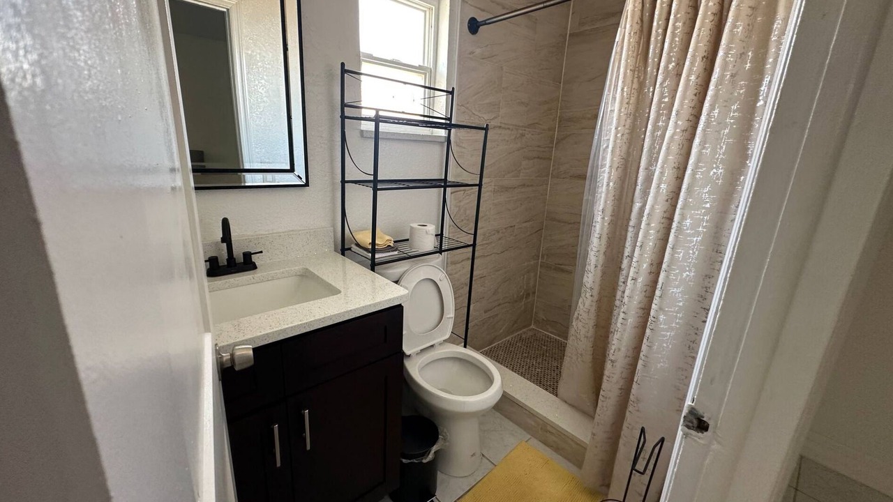 Photo of Bathroom in Oak Ridge
