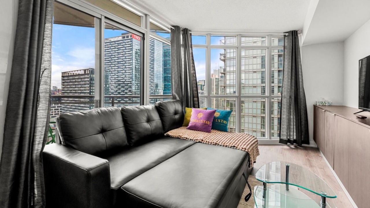 Photo of Livingroom in Wellington Place