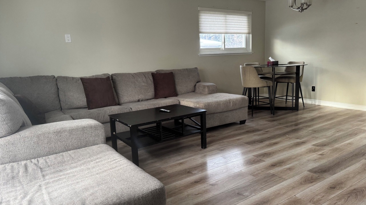 Photo of Livingroom in Brampton