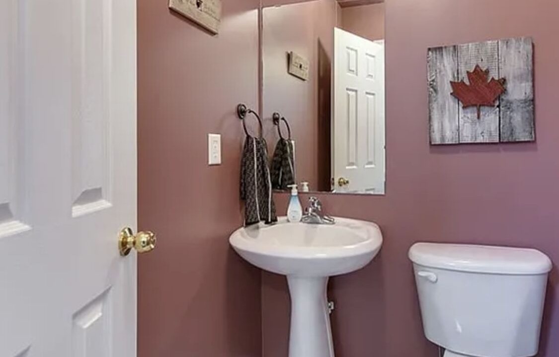 Photo of Bathroom in Barrie