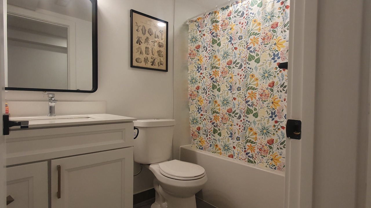 Photo of Bathroom in Upper Beaches