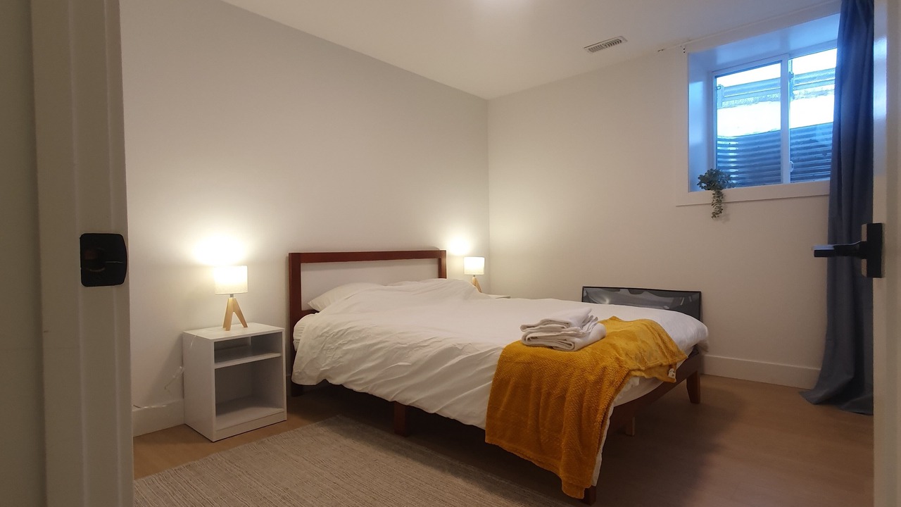 Photo of Bedroom in Upper Beaches