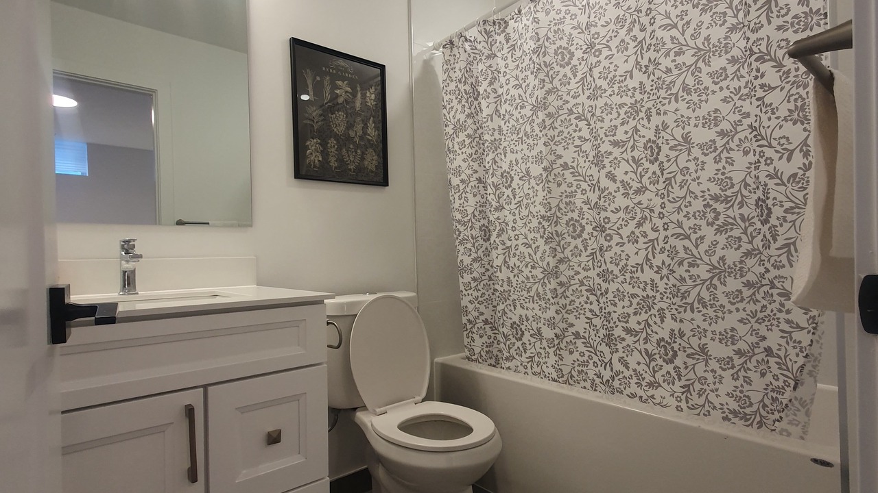 Photo of Bathroom in Upper Beaches