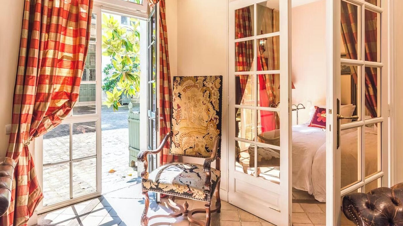 Photo of Bedroom in 3rd Arrondissement