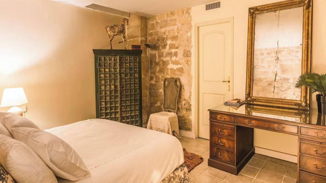 Photo of Bedroom in 3rd Arrondissement