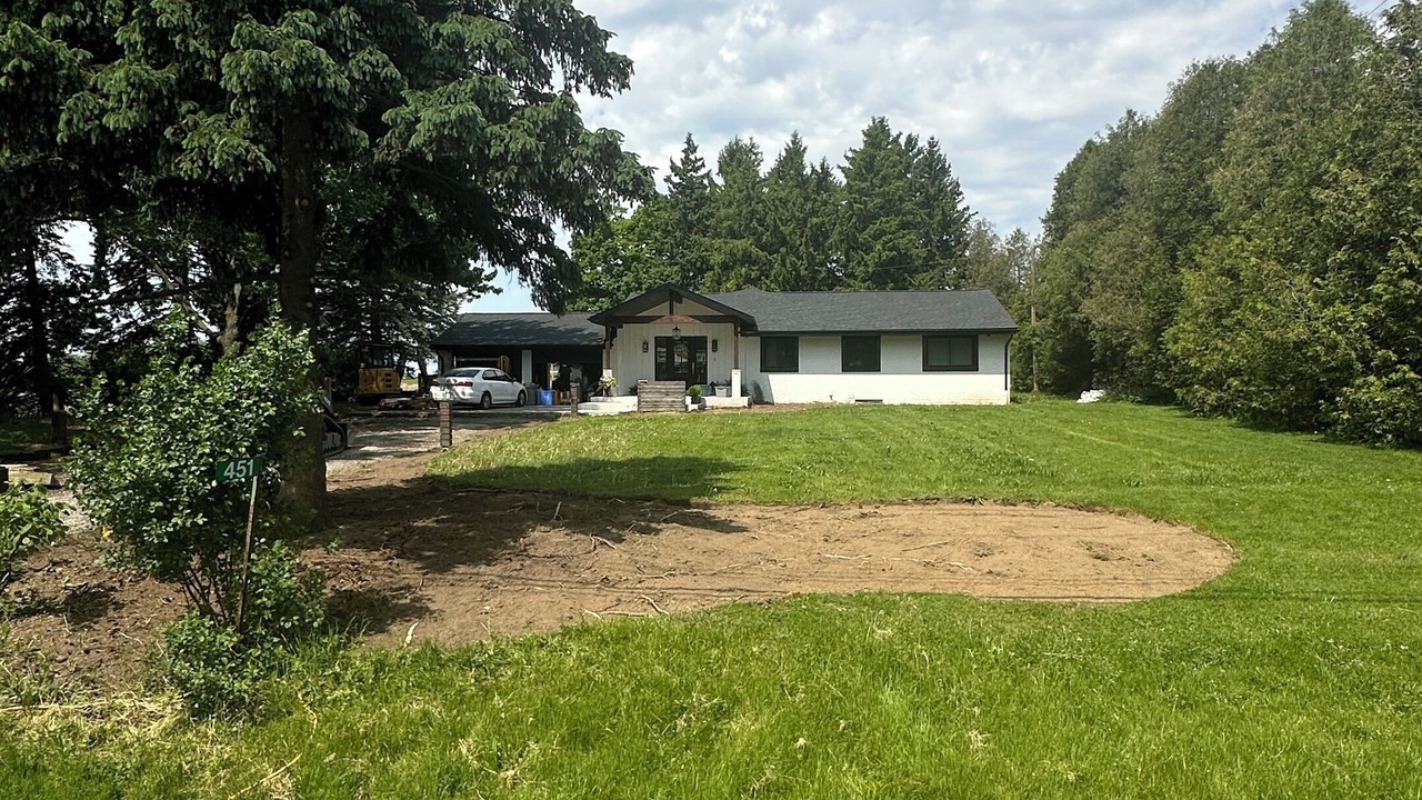 Photo of Outdoor in Caledonia
