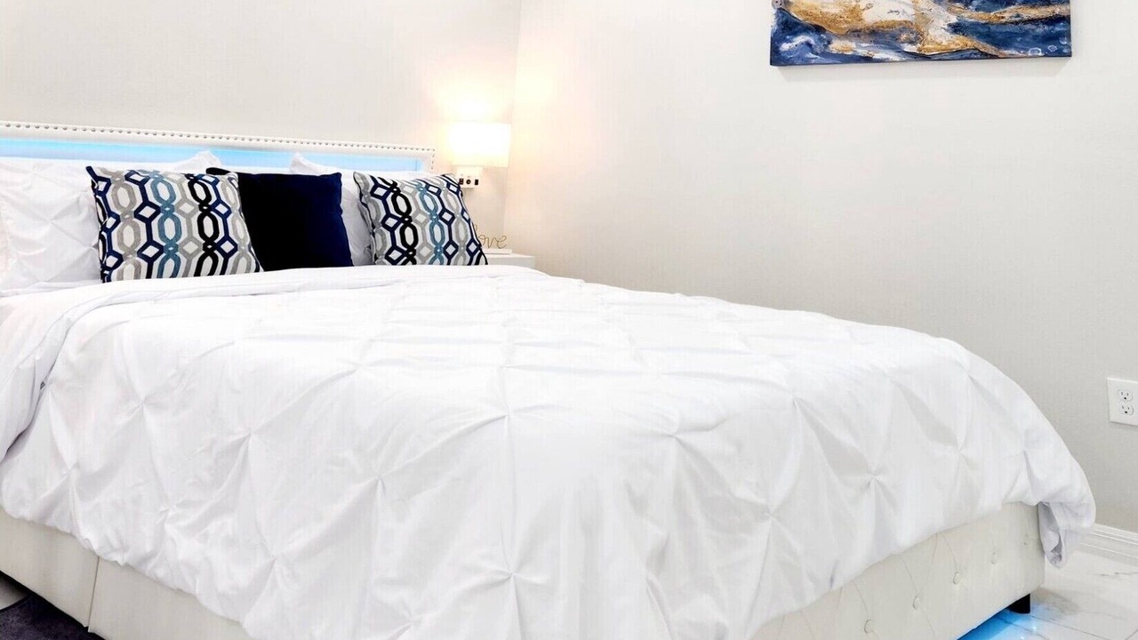 Photo of Bedroom in Bloomingdale