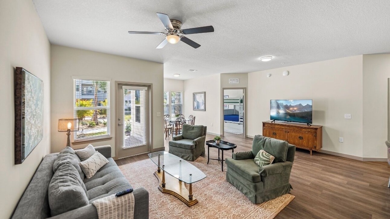 Photo of Livingroom in Winter Haven