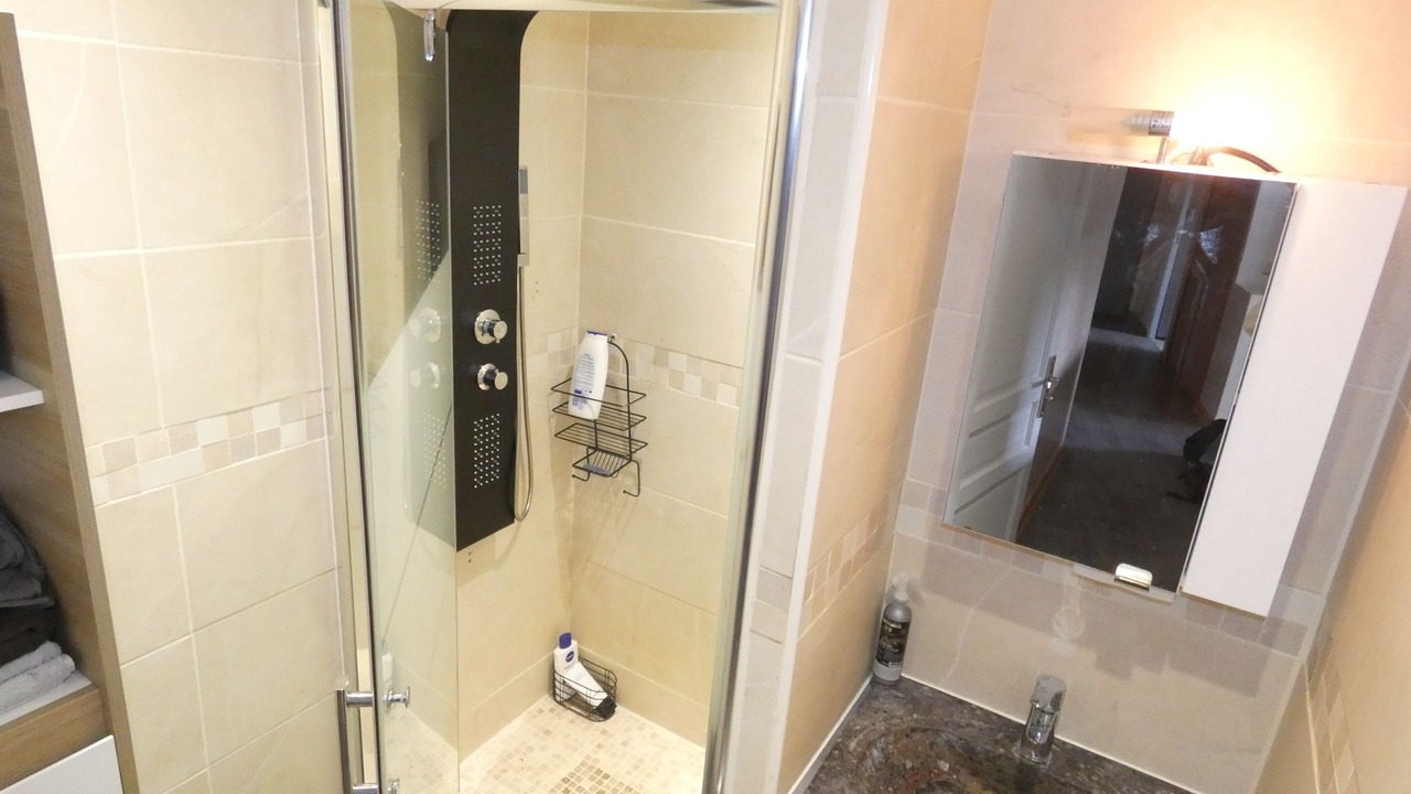 Photo of Bathroom in Bailly-Romainvilliers