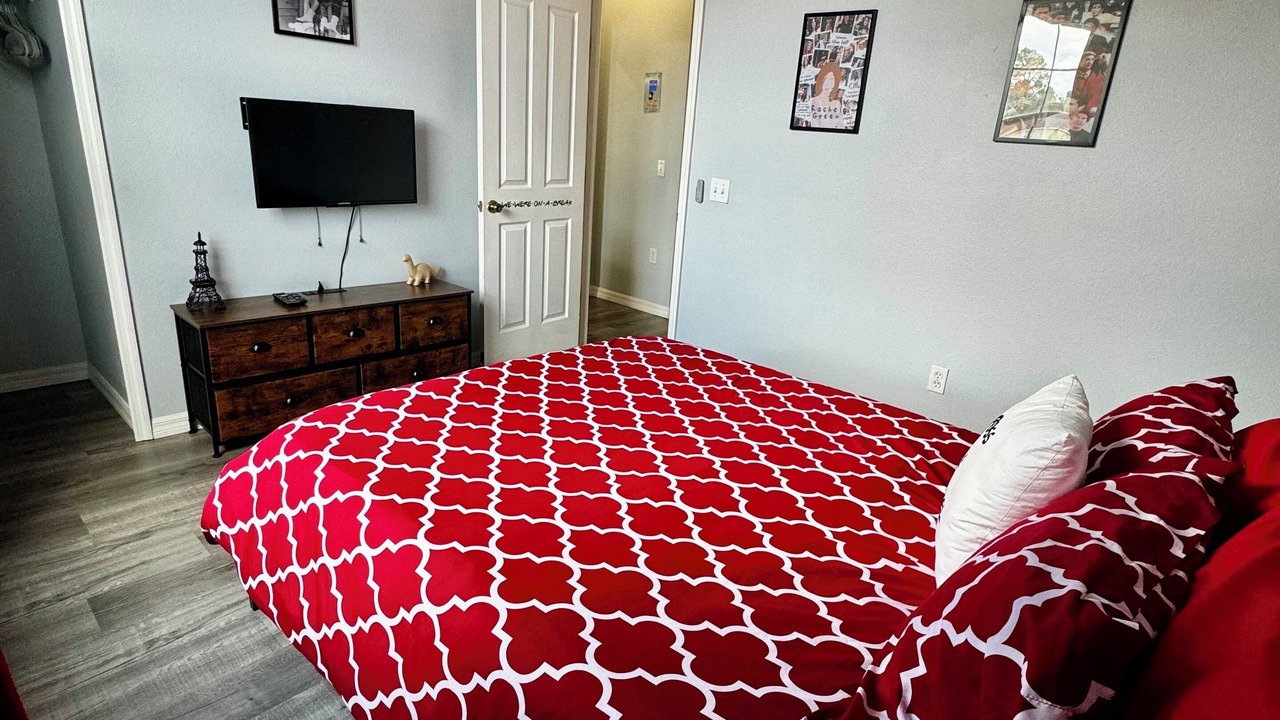 Photo of Bedroom in Windwood Bay