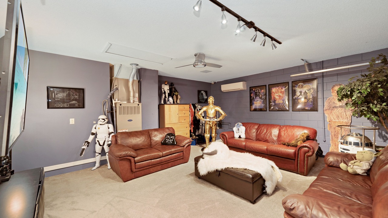 Photo of Bedroom in Windsor Palms