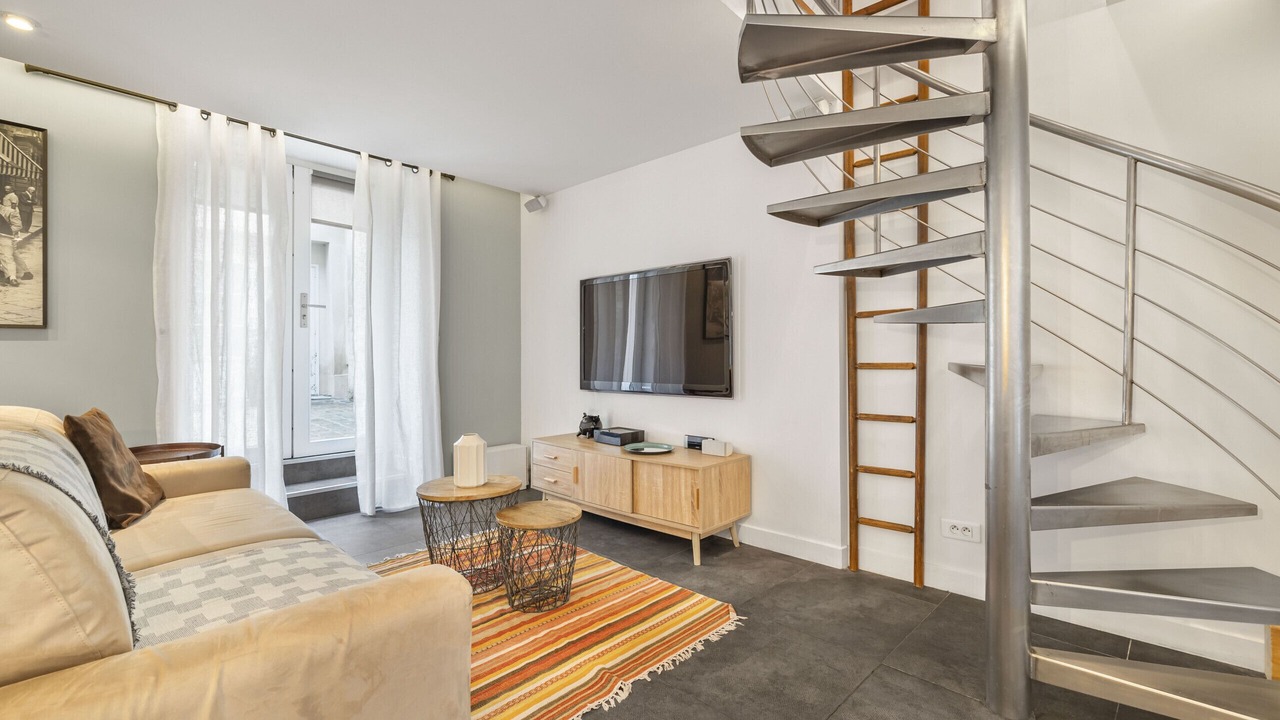 Photo of Livingroom in Saint-Merri