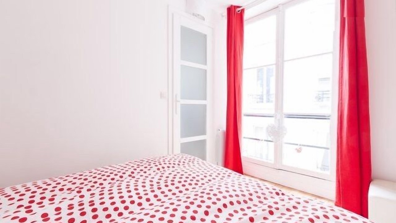 Photo of Bedroom in 5th Arrondissement