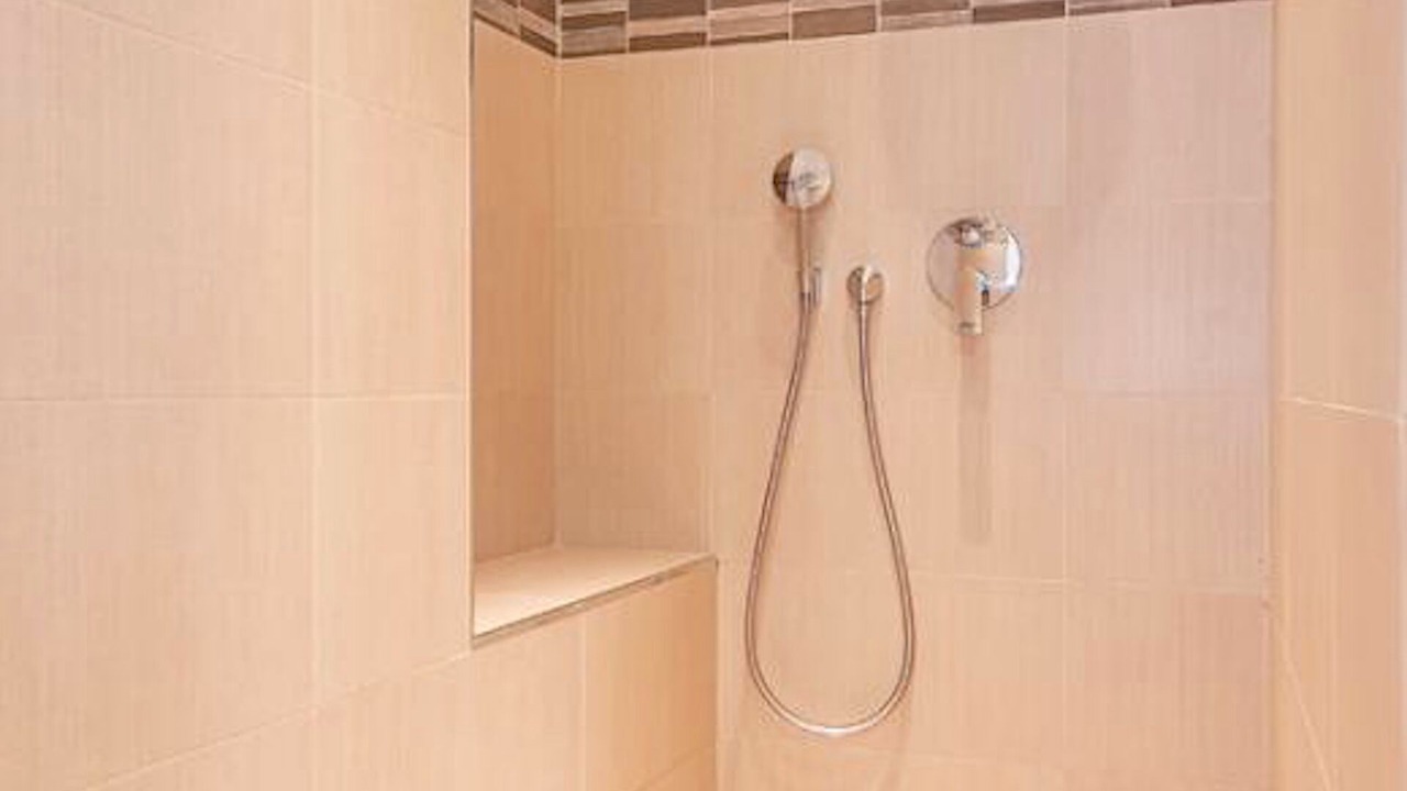Photo of Bathroom in Bonne-Nouvelle