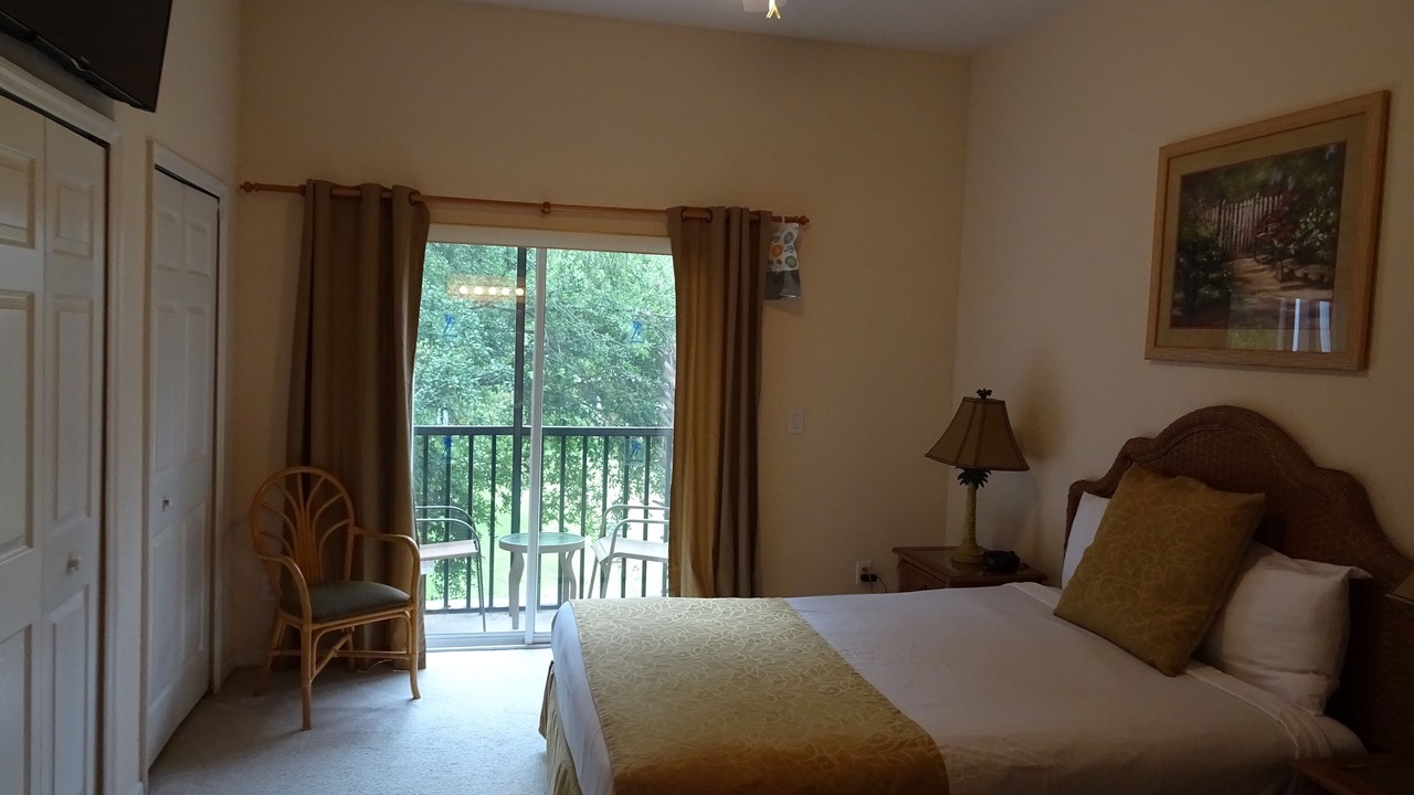 Photo of Bedroom in Bahama Bay