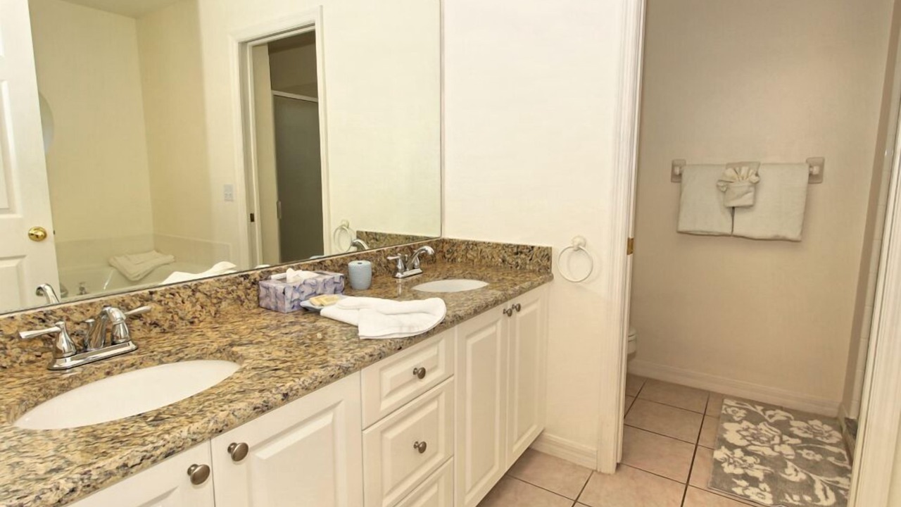 Photo of Bathroom in Tuscan Ridge