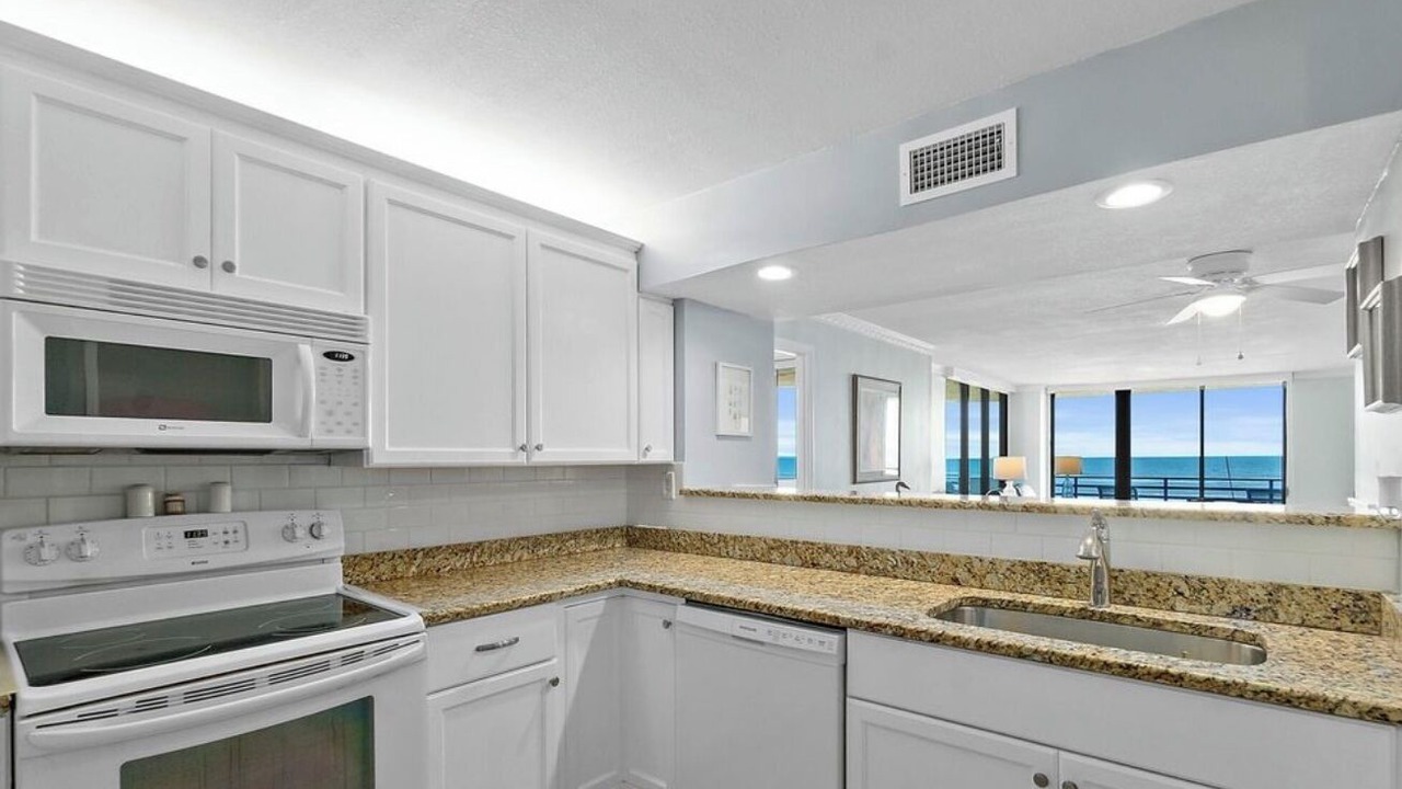 Photo of Kitchen in Daytona Beach