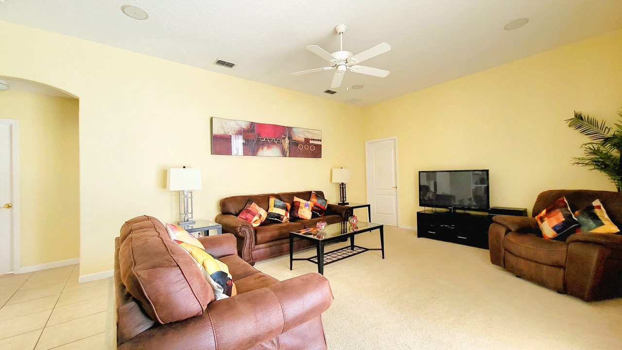 Photo of Livingroom in Highlands Reserve