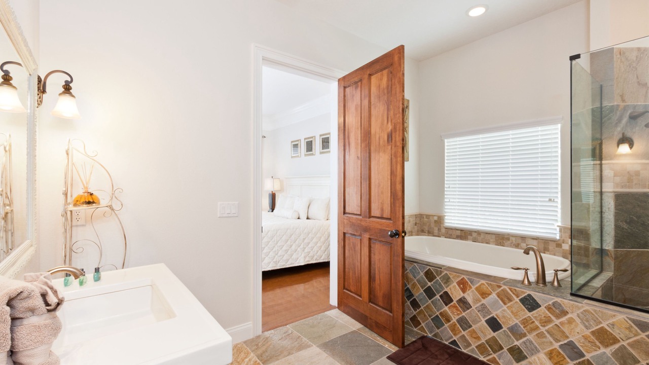 Photo of Bathroom in Reunion