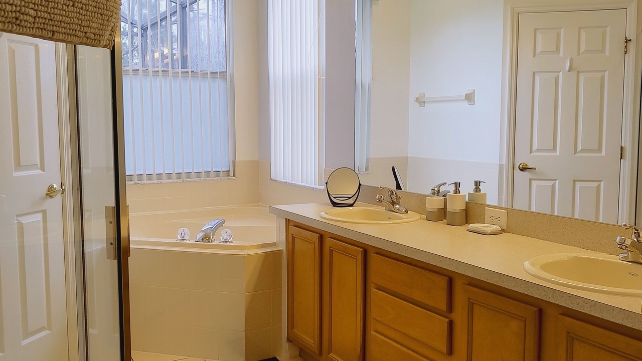 Photo of Bathroom in Calabay Parc