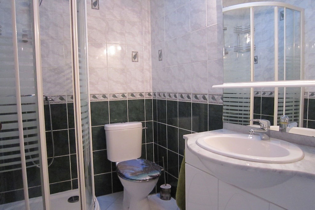 Photo of Bathroom in Brou-sur-Chantereine