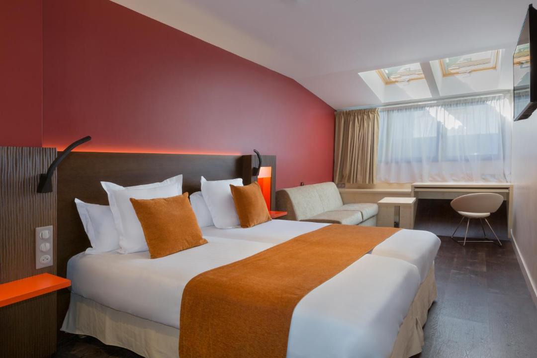Photo of Bedroom in Puteaux