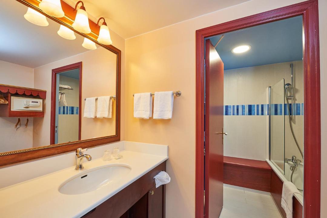 Photo of Bathroom in Coupvray