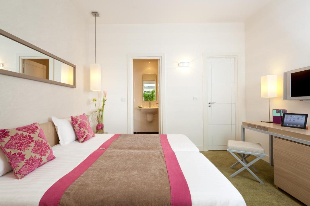Photo of Bedroom in Quinze-Vingts