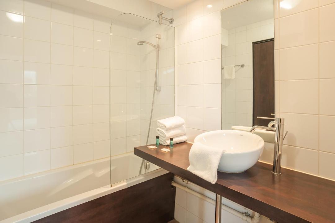 Photo of Bathroom in Chelles