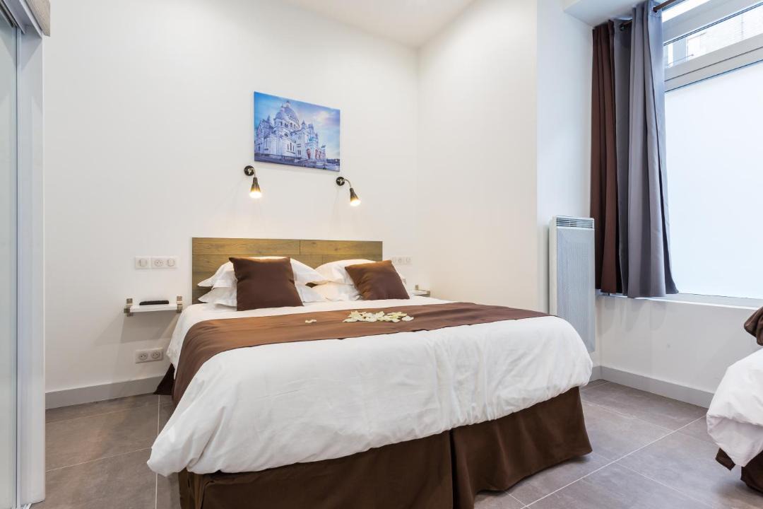 Photo of Bedroom in Quartier des Grandes-Carrieres