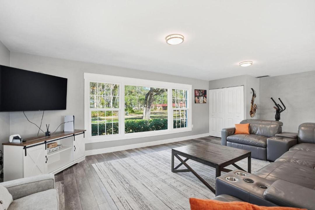 Photo of Livingroom in Dade City
