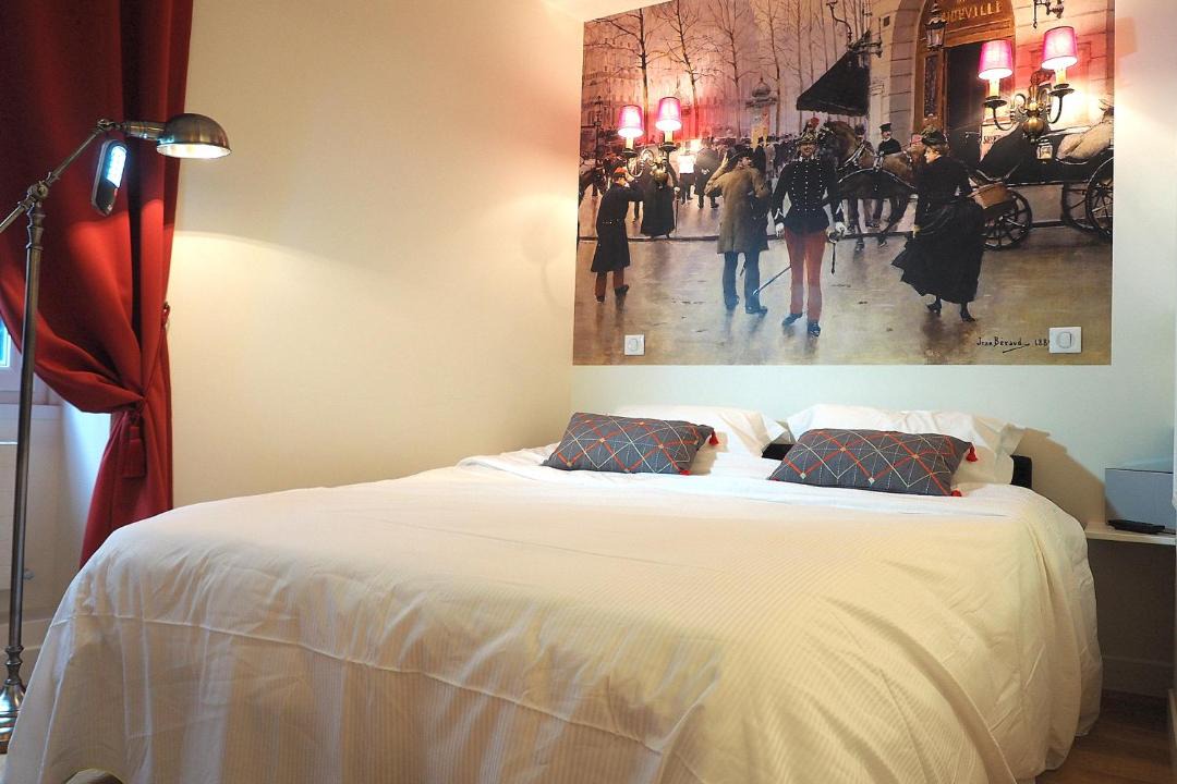 Photo of Bedroom in Vivienne