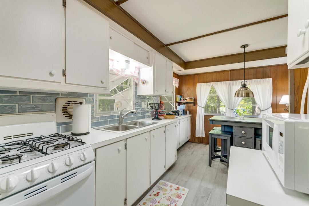 Photo of Kitchen in Bushnell