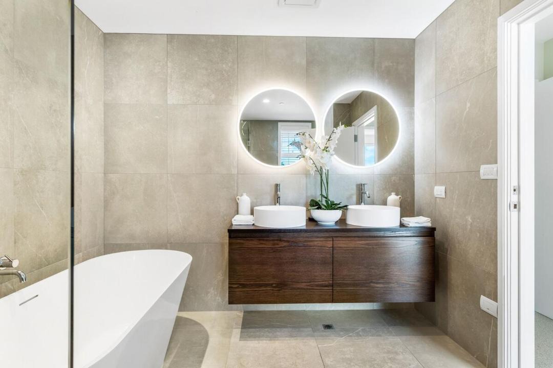 Photo of Bathroom in Merivale