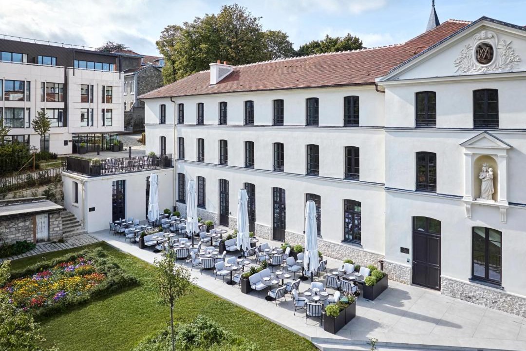 Photo of Others in Issy-les-Moulineaux