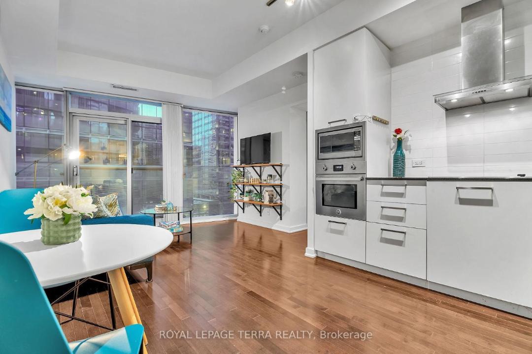 Photo of Kitchen in Toronto Entertainment District